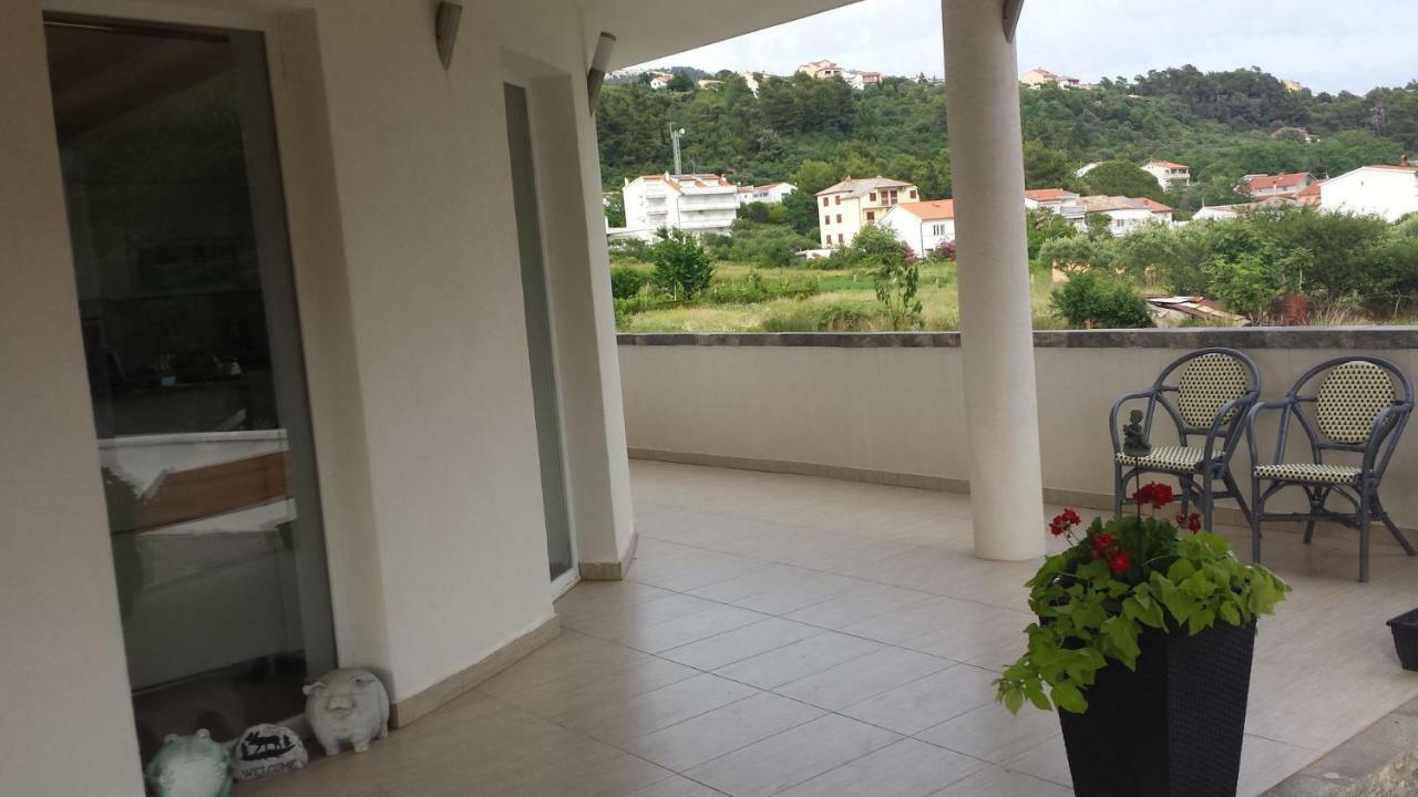 Nina Villa Rab Town Ngoại thất bức ảnh