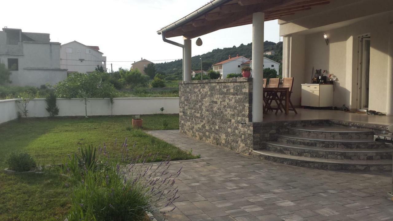 Nina Villa Rab Town Ngoại thất bức ảnh