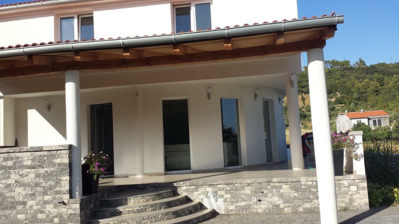 Nina Villa Rab Town Ngoại thất bức ảnh