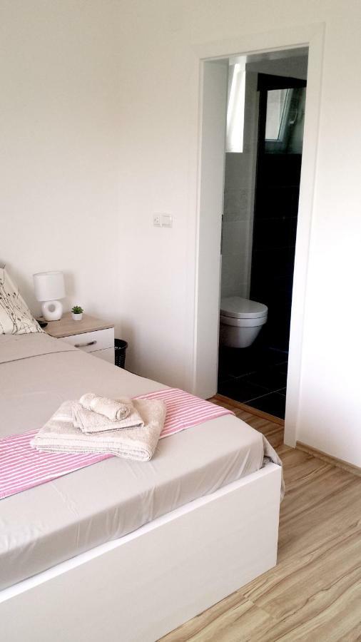 Nina Villa Rab Town Ngoại thất bức ảnh